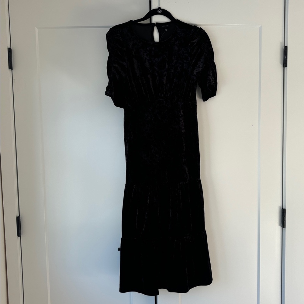 Who What Wear Black Velvet Midi Dress - Picture 2 of 3